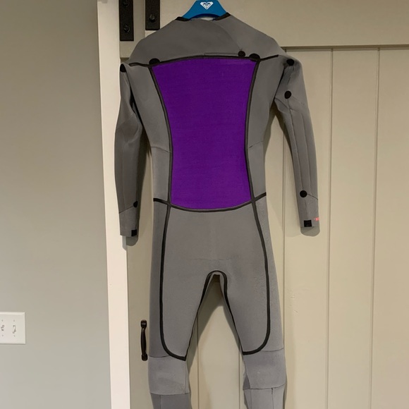 Women’s wetsuit - Picture 5 of 8